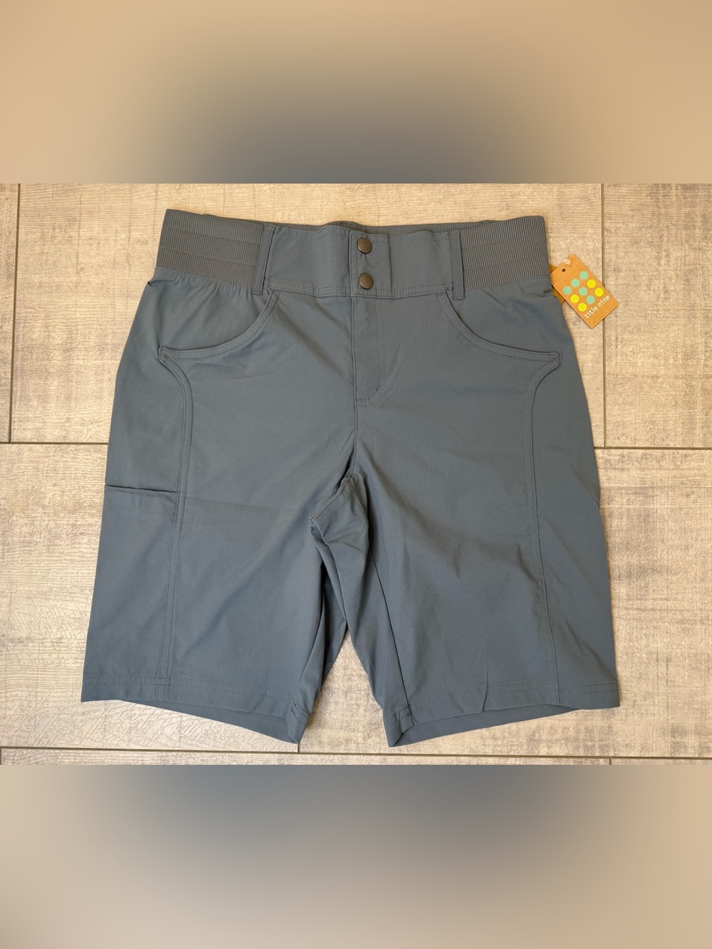 Title Nine Recycled Clamber 2.0 Hiking Shorts Womens 8 Gray 10" NWT 250905 $89